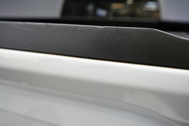 2022 Ford F-150 Lightning — photo 18 of 23