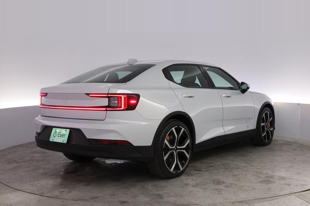 2023 Polestar 2 — photo 2 of 24