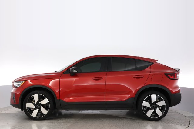 2023 Volvo C40 Recharge — photo 12 of 19