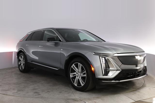 2024 Cadillac Lyriq — photo 10 of 21