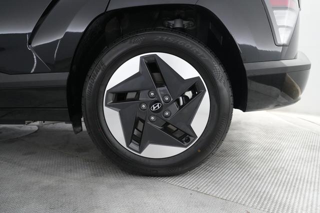 2024 Hyundai Kona Electric — photo 7 of 22