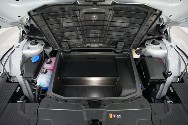 2024 Hyundai IONIQ 5 — photo 20 of 28