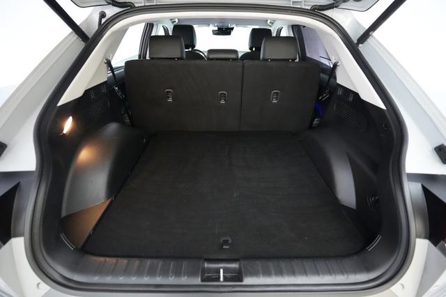 2024 Hyundai IONIQ 5 — photo 6 of 28