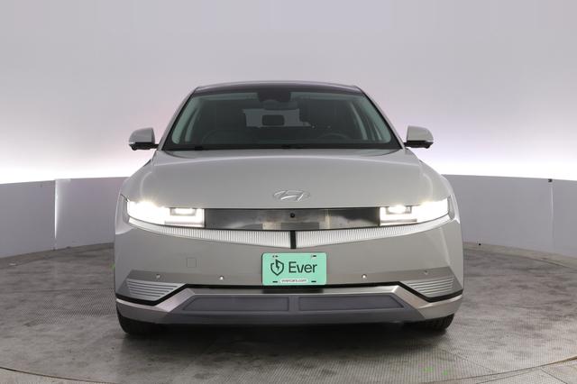 2024 Hyundai IONIQ 5 — photo 9 of 28