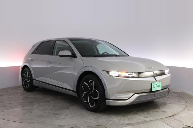 2024 Hyundai IONIQ 5 — photo 10 of 28