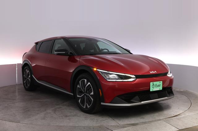 2024 Kia EV6 — photo 10 of 22