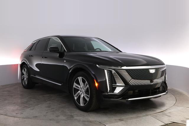 2024 Cadillac Lyriq — photo 10 of 23