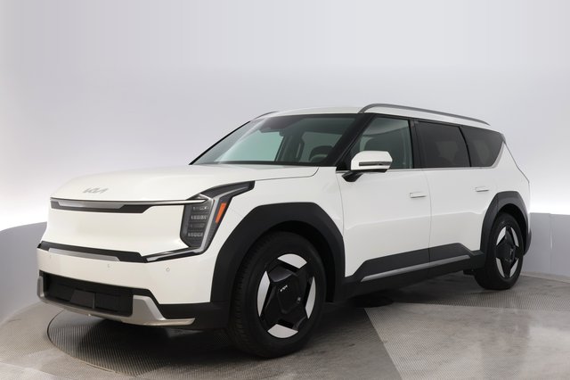 2024 Kia EV9 — VIN KNDAFFS51R6044713