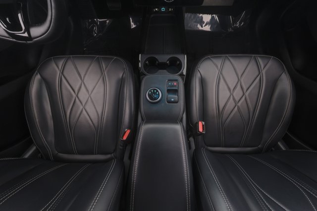 2021 Ford Mustang Mach-E — photo 22 of 28