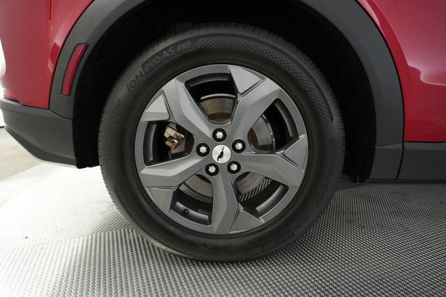 2021 Ford Mustang Mach-E — photo 17 of 28