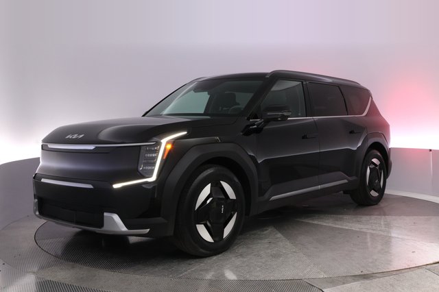 2024 Kia EV9 — VIN KNDAFFS51R6018581