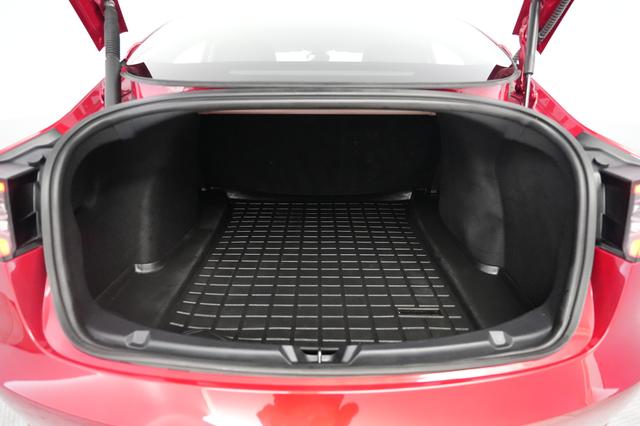 2021 Tesla Model 3 — photo 6 of 26