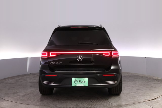 2023 Mercedes-Benz EQB — photo 12 of 23
