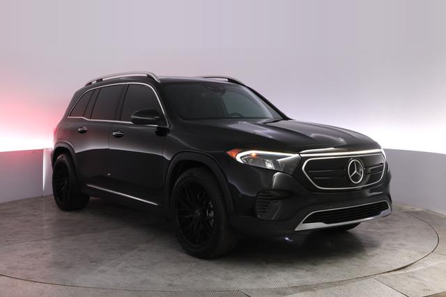 2023 Mercedes-Benz EQB — photo 10 of 23