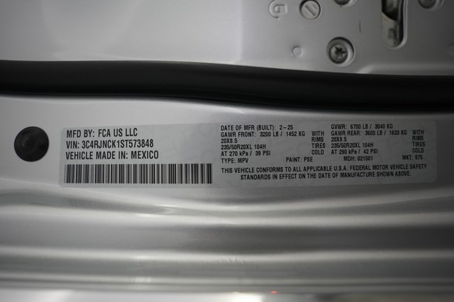 2025 Jeep Wagoneer S — photo 22 of 22