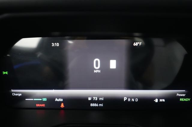 2025 Jeep Wagoneer S — photo 5 of 24