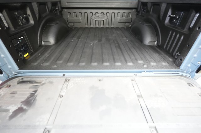2023 Ford F-150 Lightning — photo 6 of 18