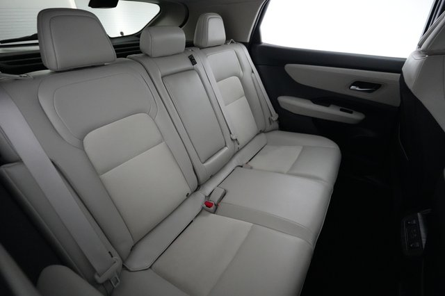 2024 Nissan Ariya — photo 18 of 20