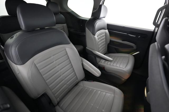 2024 Kia EV9 — photo 4 of 30