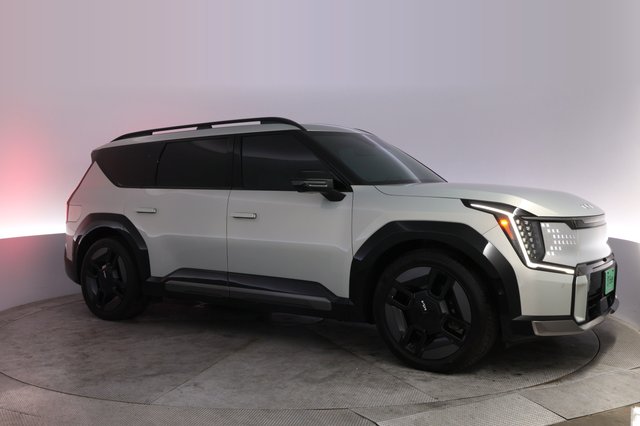 2024 Kia EV9 — photo 11 of 26