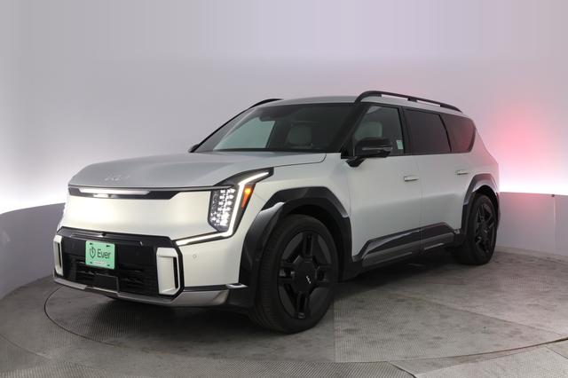 2024 Kia EV9 — VIN KNDAEFS53R6038544