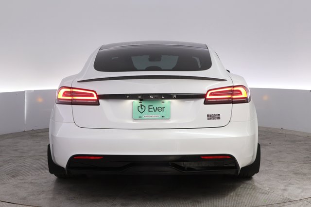 2025 Tesla Model S — photo 12 of 24