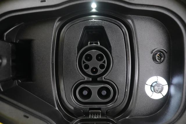 2025 Ford Mustang Mach-E — photo 8 of 26