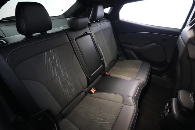 2025 Ford Mustang Mach-E — photo 4 of 26