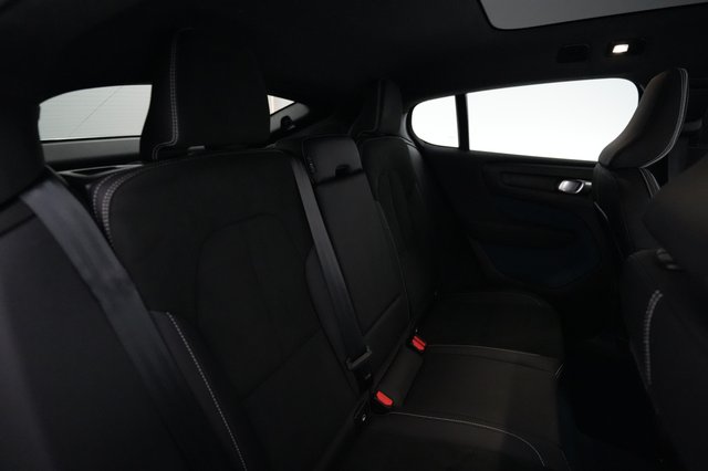 2023 Volvo C40 Recharge — photo 4 of 19