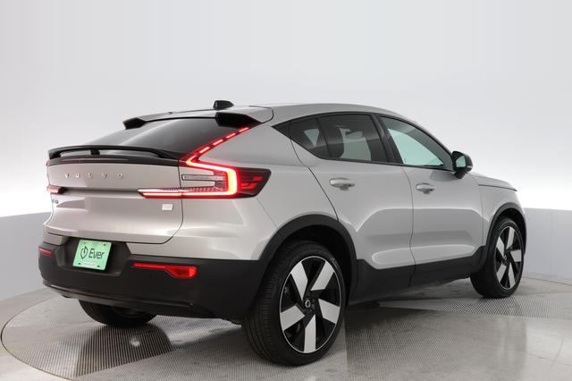 2023 Volvo C40 Recharge — photo 2 of 19
