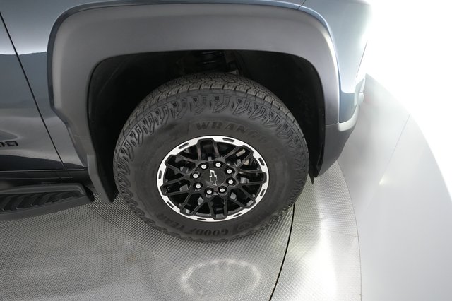 2026 Chevrolet Silverado EV — photo 7 of 15