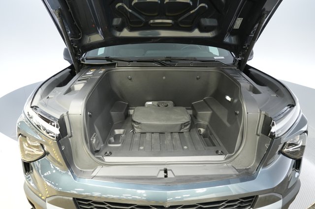 2026 Chevrolet Silverado EV — photo 14 of 15