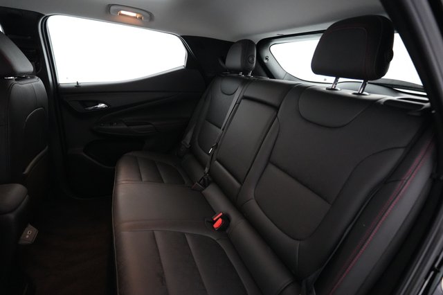 2023 Chevrolet Bolt EUV — photo 17 of 18