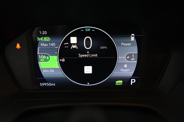 2023 Chevrolet Bolt EUV — photo 5 of 18