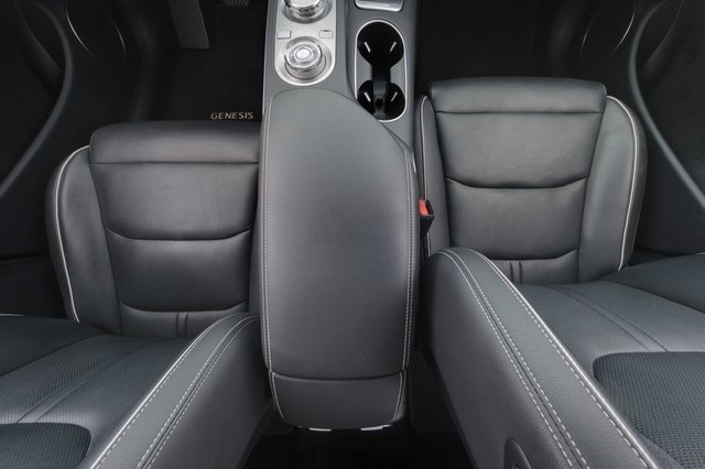 2023 Genesis Electrified GV70 — photo 20 of 22