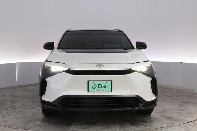 2023 Toyota bZ4X — photo 9 of 25