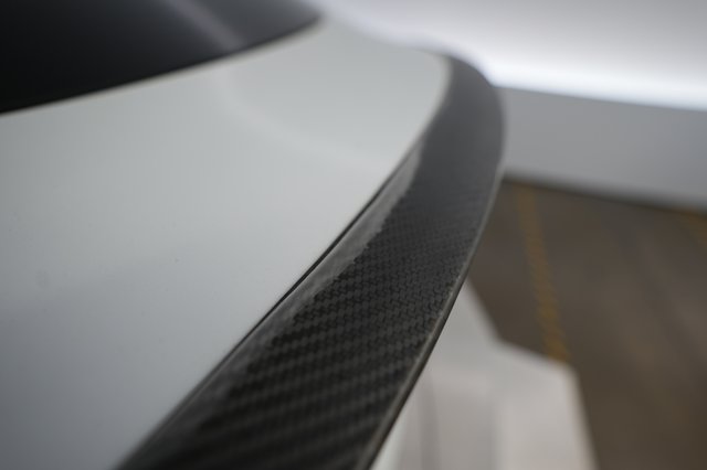 2024 Tesla Model Y — photo 25 of 32