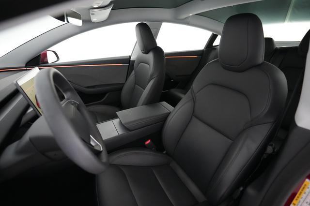 2024 Tesla Model 3 — photo 3 of 21