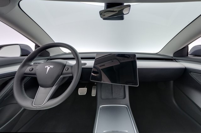2023 Tesla Model 3 — photo 21 of 24