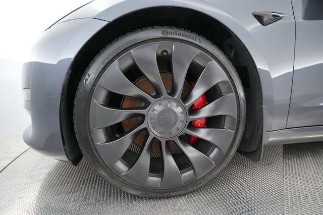 2023 Tesla Model 3 — photo 15 of 24