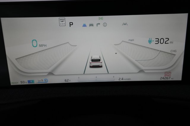 2024 Kia EV6 — photo 5 of 22