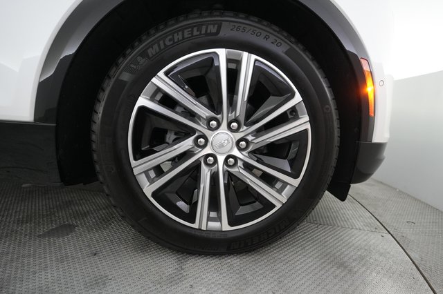 2024 Cadillac Lyriq — photo 16 of 21