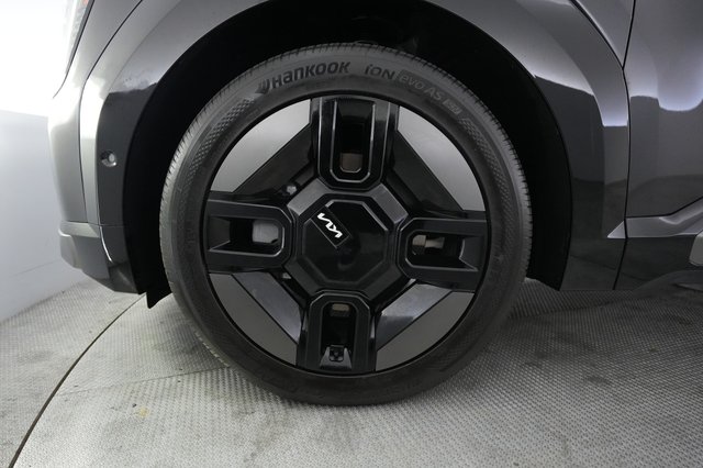 2024 Kia EV9 — photo 15 of 26