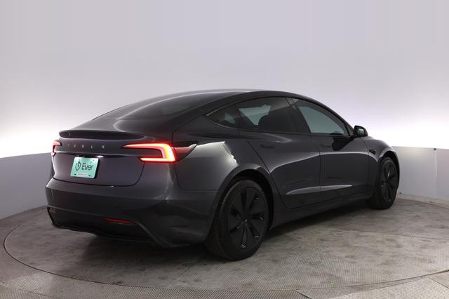 2025 Tesla Model 3 — photo 2 of 24