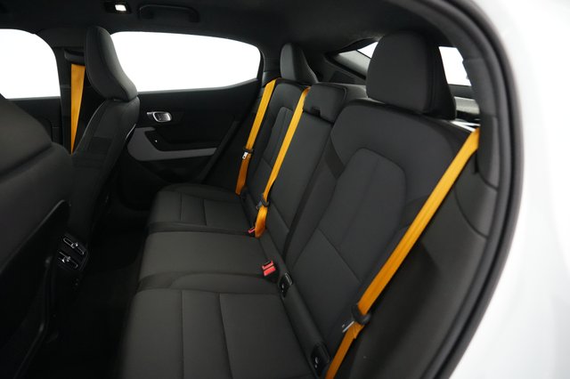 2023 Polestar 2 — photo 17 of 26