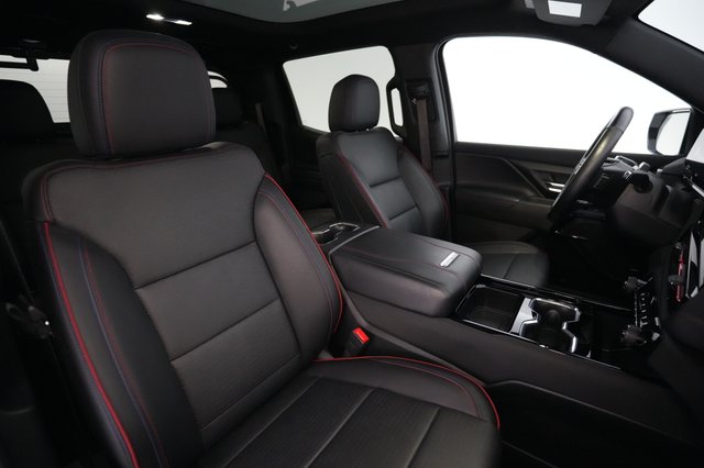 2024 Chevrolet Silverado EV — photo 12 of 18