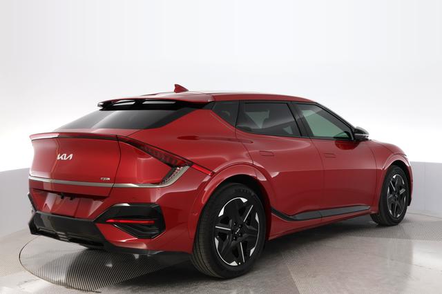 2025 Kia EV6 — photo 2 of 22