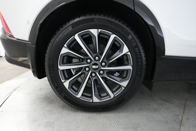 2024 Cadillac Lyriq — photo 17 of 23