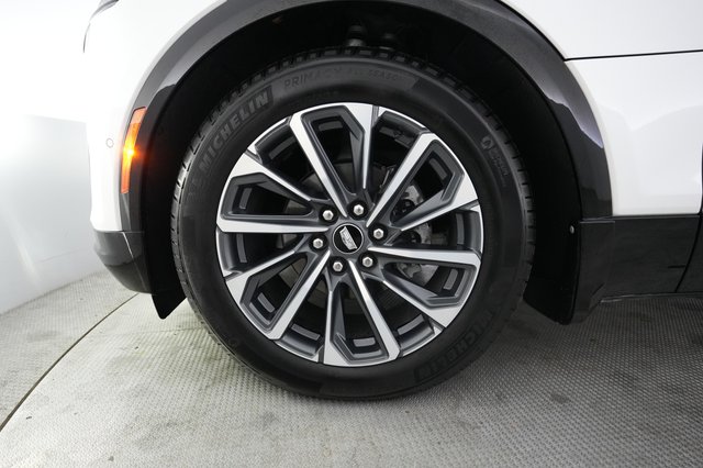 2024 Cadillac Lyriq — photo 15 of 23