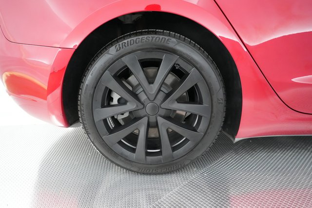 2022 Tesla Model 3 — photo 7 of 22